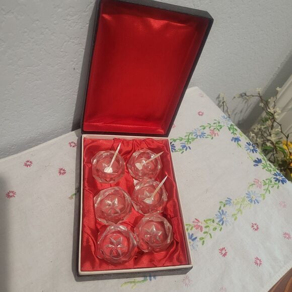 Vintage Crystal Salt Cellar set of 6 Mini Bowls w/ 3  Shell Spoons  1” With Box - Picture 1 of 15